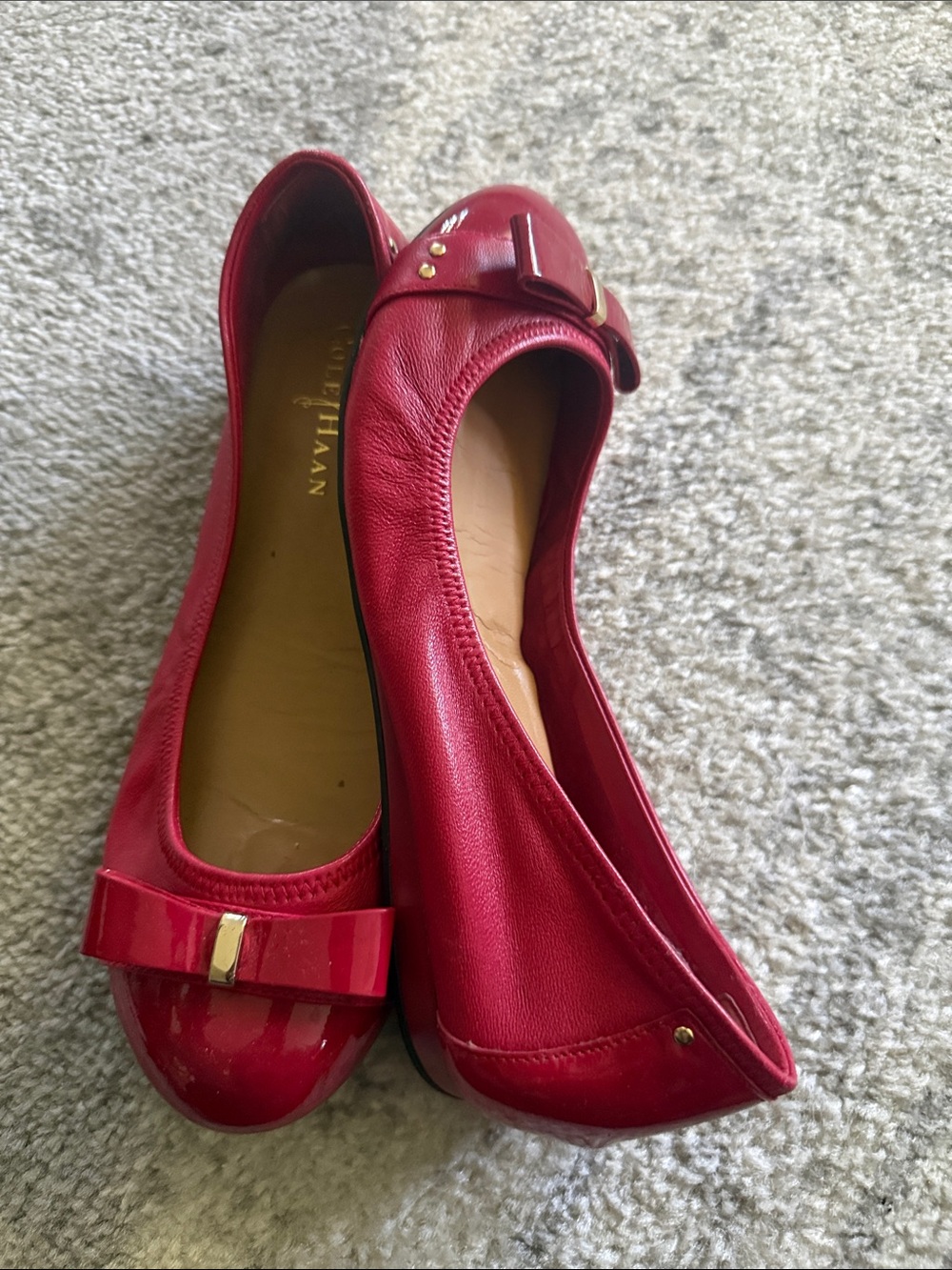 Cole Haan Red Leather Patent Toe Ballet Flats with Bow Accent - Picture 2 of 3